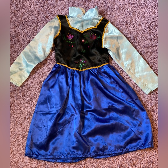 Frozen Anna dress and shawl 8-10 L - Picture 5 of 16